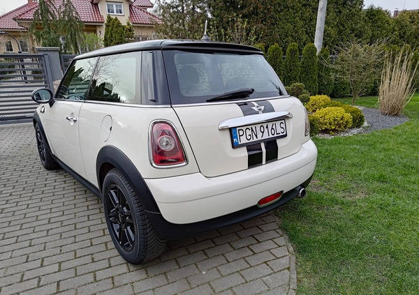 MINI ONE cena 19900 przebieg: 186000, rok produkcji 2009 z Gniezno małe 254